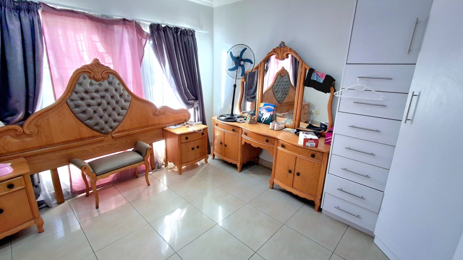 4 Bedroom Property for Sale in Vaalpark Free State